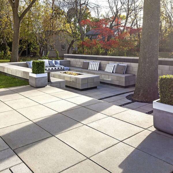 Modern Paver Patio with Granite Floor Tile Bench